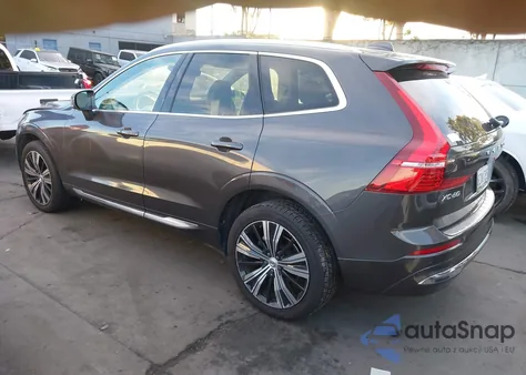 2022 Volvo Xc60 B5 Inscription z USA, uszkodzony, nr VIN YV4L12DLXN1940461